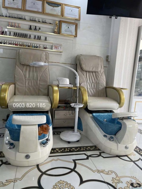 mẫu ghế trưng bày thanh lý