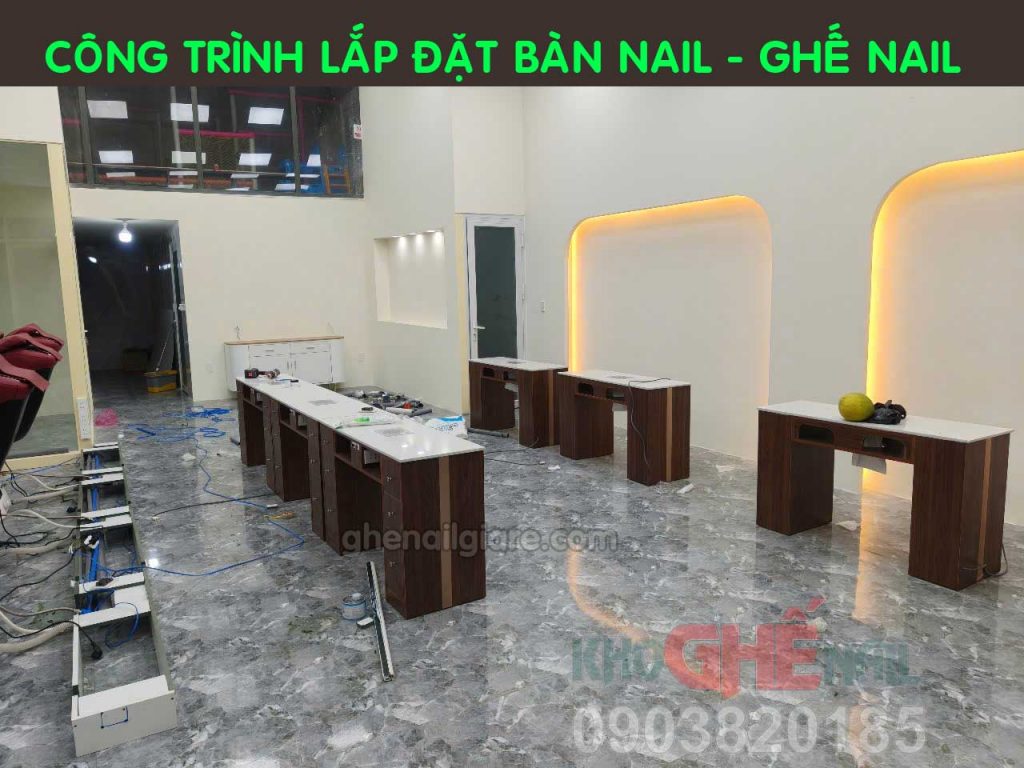 bàn làm nail 